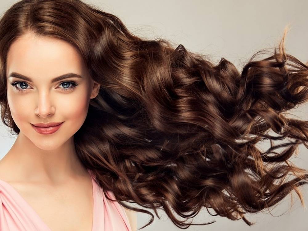 Mái tóc dày khoẻ khiến bạn tự tin hơn