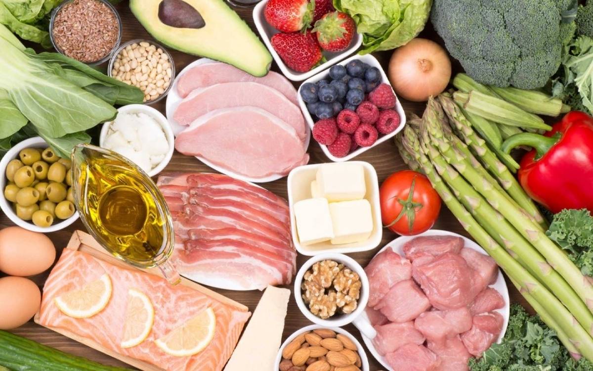 Một chế độ dinh dưỡng đầy đủ có thể giúp bạn giảm rụng tóc